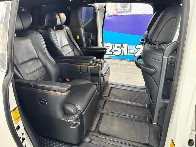 TOYOTA豐田 ALPHARD  第11張相片