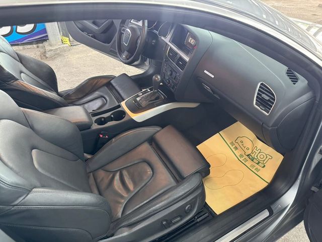 AUDI奧迪 A5 COUPE  第7張相片