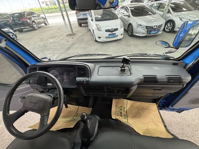 ISUZU五十鈴 ELF  第10張相片