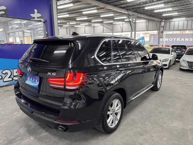 BMW寶馬 X5 XDRIVE25D  第4張相片