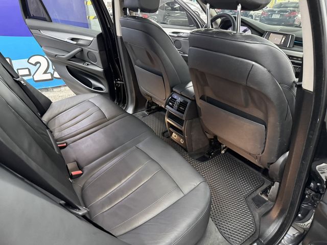 BMW寶馬 X5 XDRIVE25D  第8張相片