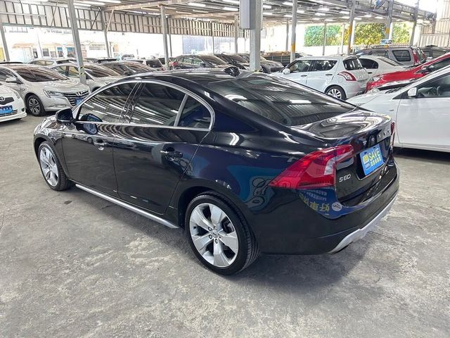 VOLVO富豪 S60  第4張相片