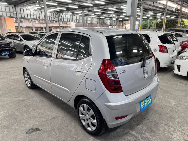 HYUNDAI現代 I10  第4張相片