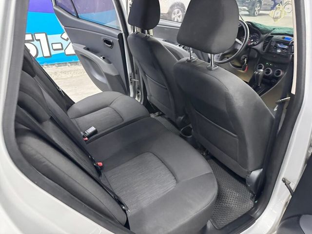 HYUNDAI現代 I10  第9張相片
