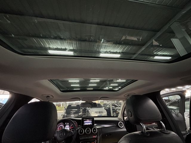 M-BENZ賓士 C300  第11張相片
