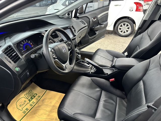 HONDA本田 CIVIC  第6張相片
