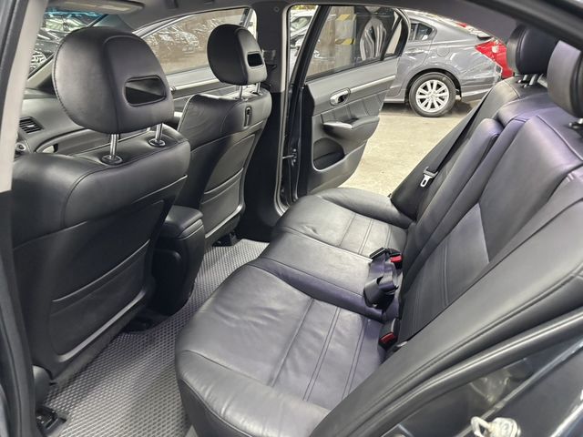 HONDA本田 CIVIC  第8張相片