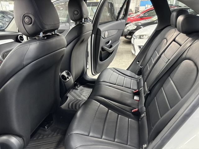 M-BENZ賓士 GLC220D  第8張相片