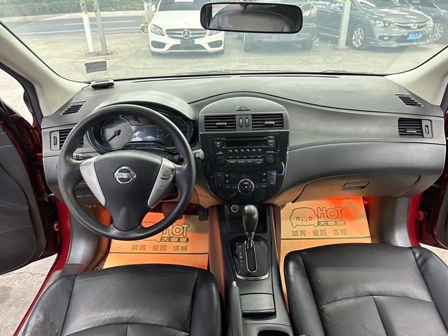 NISSAN日產 TIIDA  第6張相片