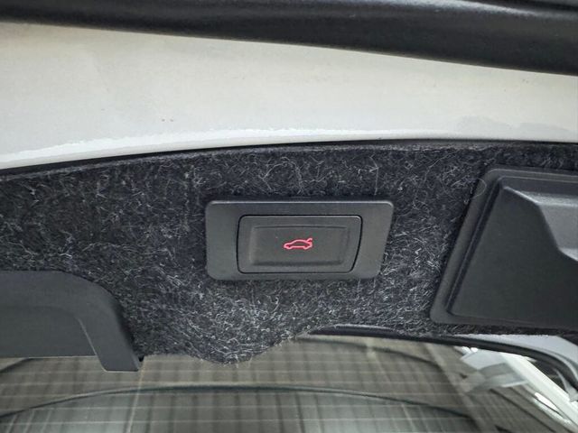 FORD福特 MONDEO  第14張相片