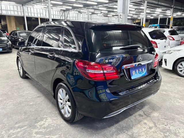 M-BENZ賓士 B180  第4張相片
