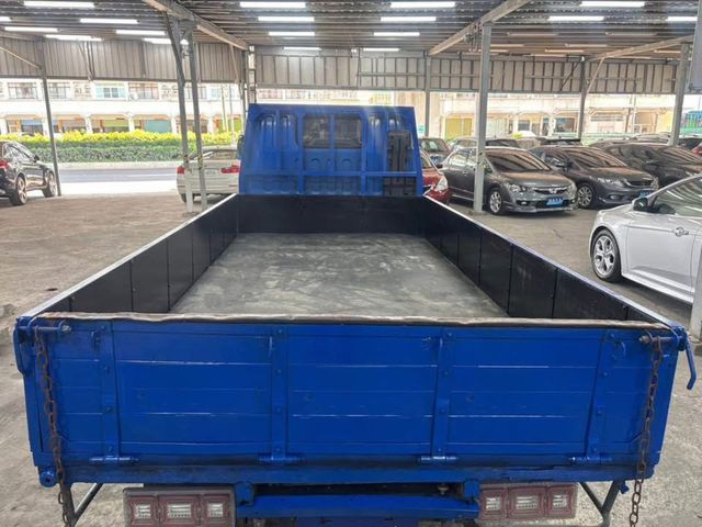 MITSUBISHI三菱 CANTER  第6張相片