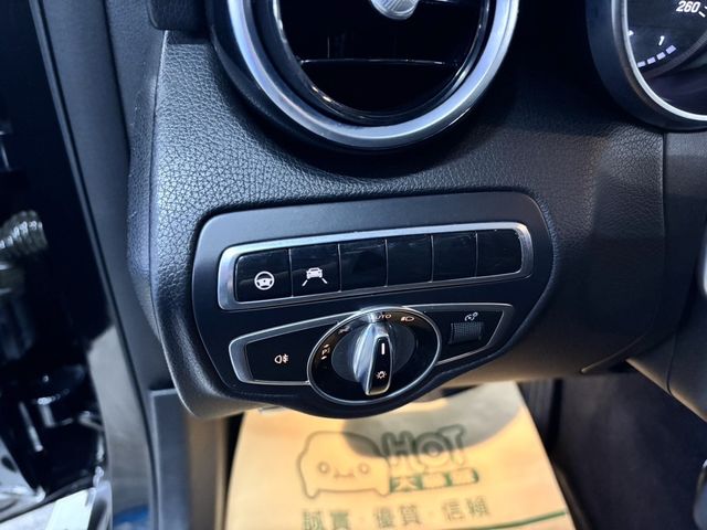 M-BENZ賓士 GLC300  第8張相片