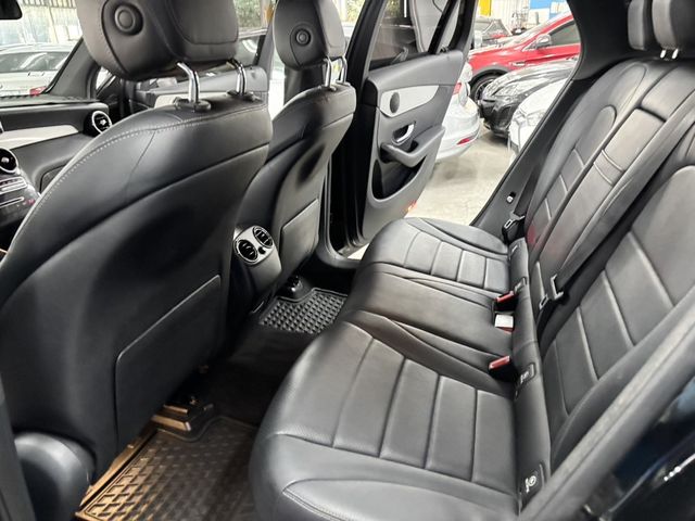 M-BENZ賓士 GLC300  第12張相片