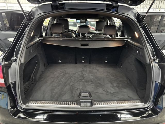 M-BENZ賓士 GLC300  第13張相片