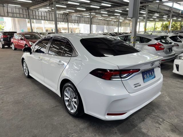 TOYOTA豐田 ALTIS  第5張相片