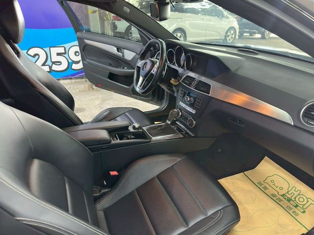 M-BENZ賓士 C180  第8張相片