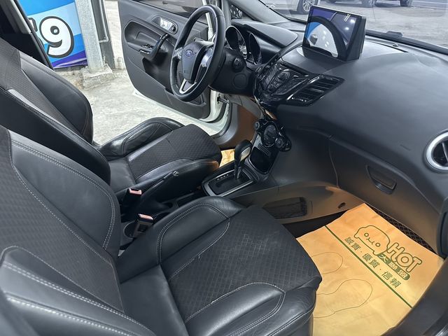 FORD福特 FIESTA  第8張相片
