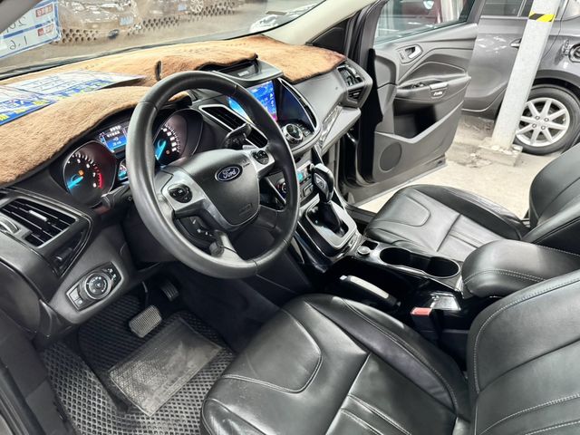 FORD福特 KUGA  第7張相片