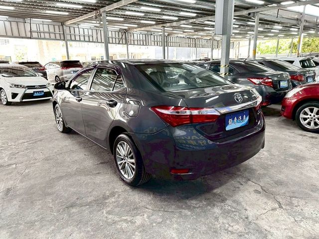 TOYOTA豐田 ALTIS  第5張相片