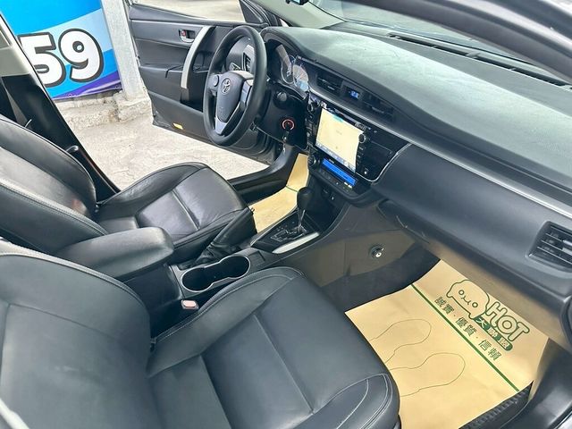 TOYOTA豐田 ALTIS  第8張相片