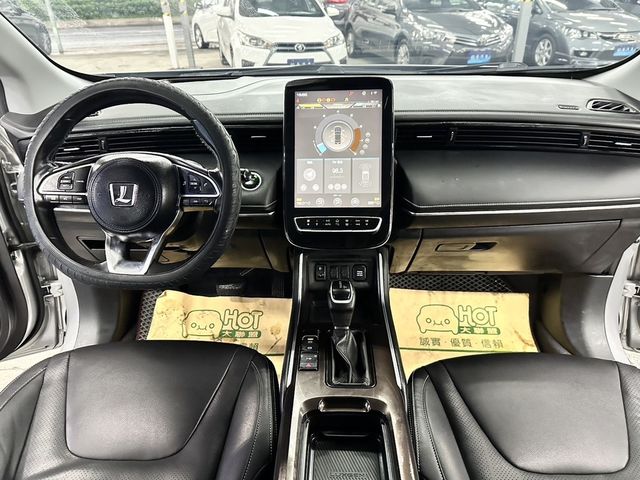 LUXGEN納智捷 URX  第6張相片