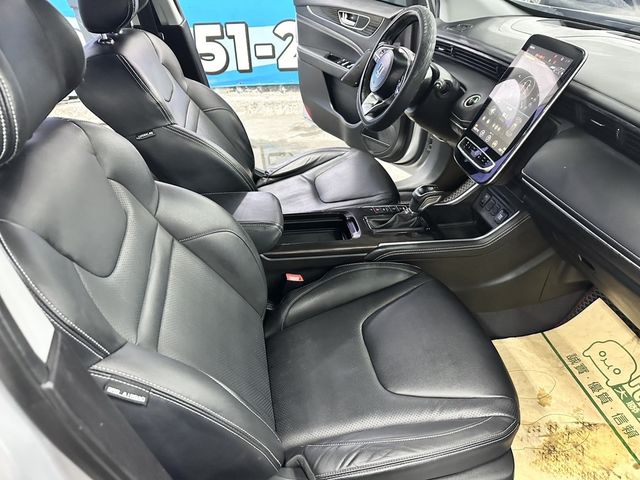 LUXGEN納智捷 URX  第8張相片