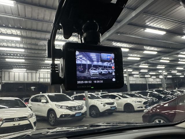 INFINITI無限 Q50  第13張相片