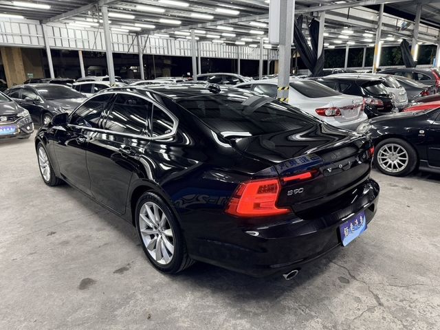 VOLVO富豪 S90  第5張相片