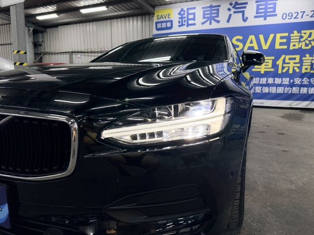 VOLVO富豪 S90  第18張相片