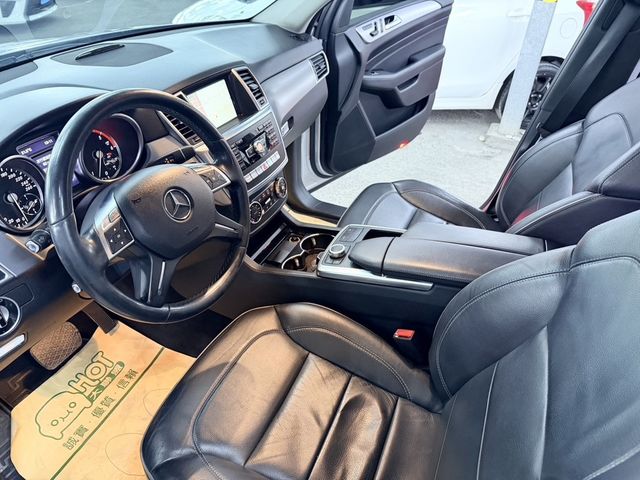 M-BENZ賓士 ML350  第8張相片