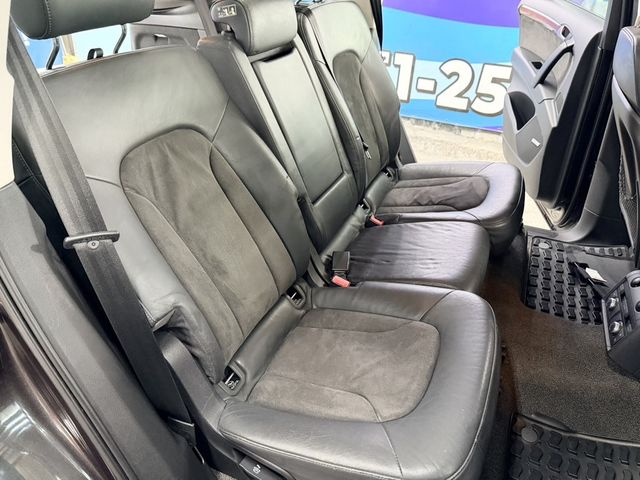 AUDI奧迪 Q7  第11張相片