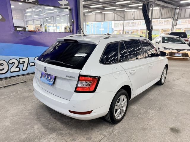 SKODA司科達 FABIA  第4張相片