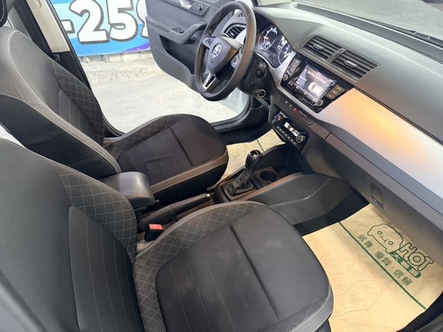 SKODA司科達 FABIA  第9張相片