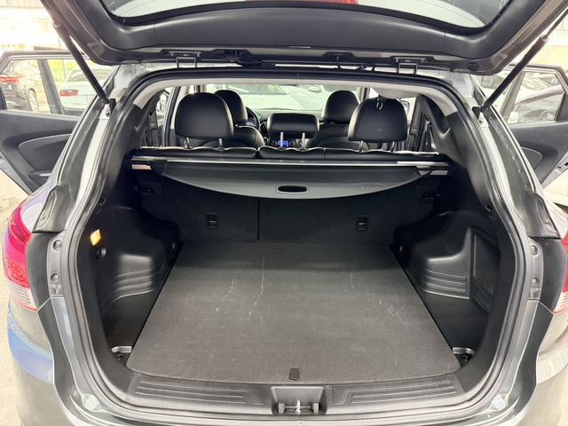 HYUNDAI現代 IX35  第6張相片