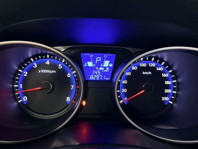 HYUNDAI現代 IX35  第13張相片