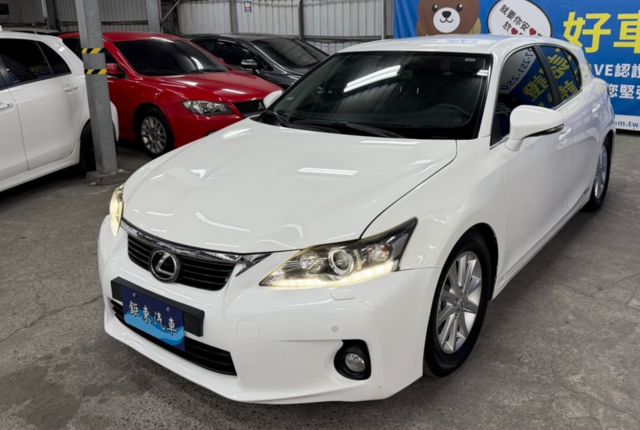 LEXUS凌志 CT200H  第1張相片