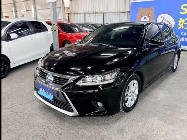 LEXUS凌志 CT200H  第1張相片