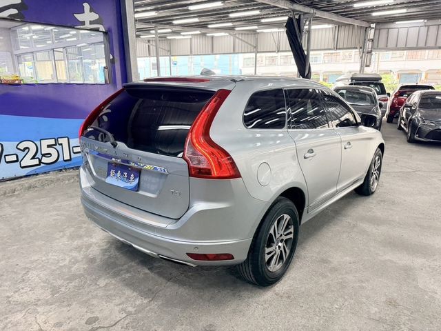 VOLVO富豪 XC60  第4張相片