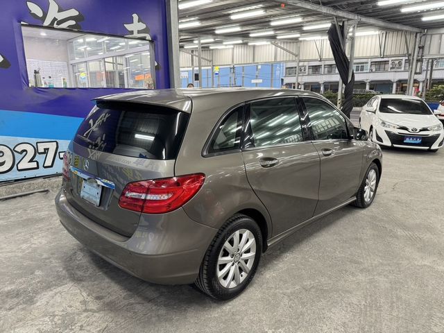 M-BENZ賓士 B180  第4張相片