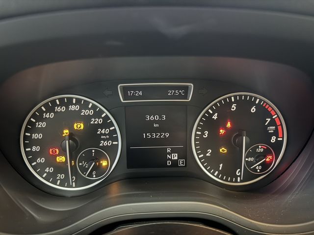 M-BENZ賓士 B180  第12張相片