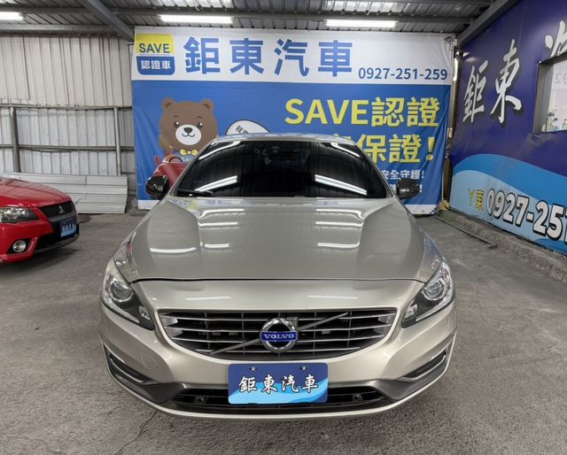 VOLVO富豪 S60  第2張相片