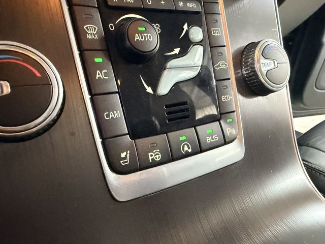 VOLVO富豪 V60  第14張相片