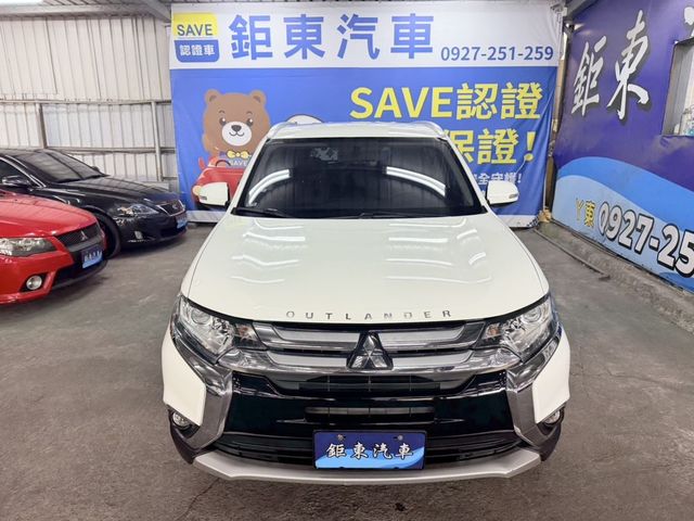 MITSUBISHI三菱 OUTLANDER  第2張相片