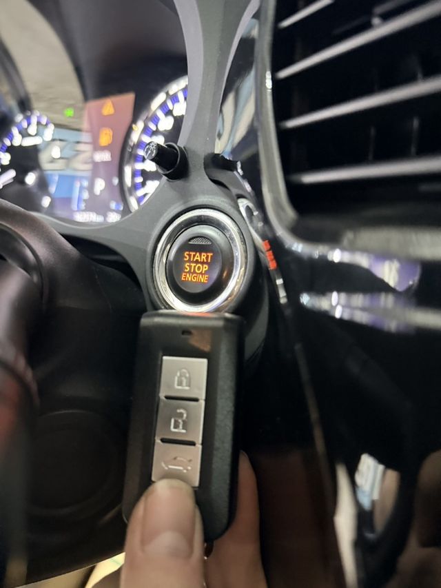 MITSUBISHI三菱 OUTLANDER  第11張相片