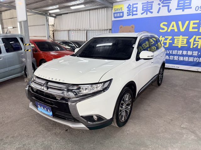 MITSUBISHI三菱 OUTLANDER  第13張相片