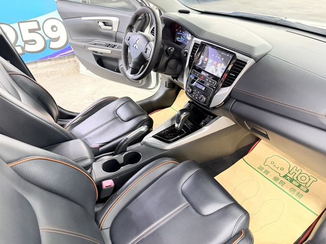 MITSUBISHI三菱 LANCER  第8張相片