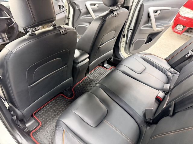 MITSUBISHI三菱 LANCER  第9張相片