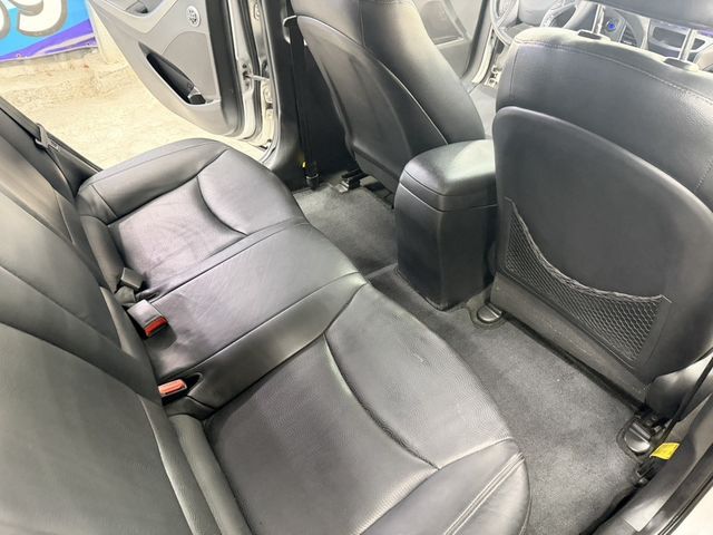 HYUNDAI現代 ELANTRA  第10張相片