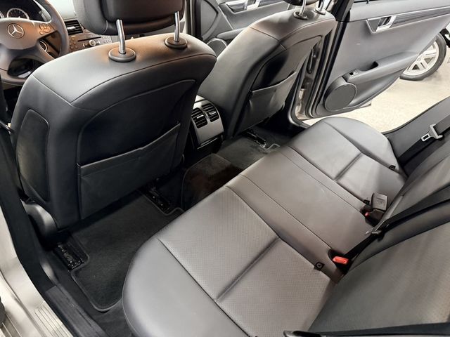 M-BENZ賓士 C200K  第9張相片